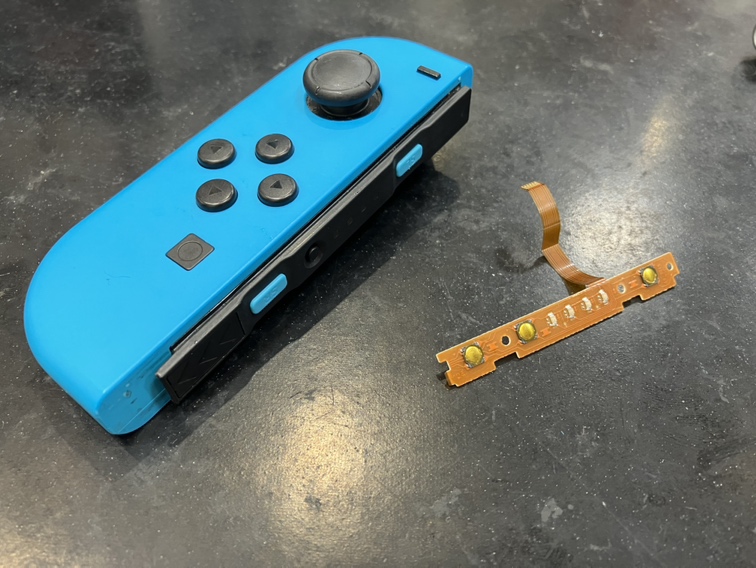 【Switch joy-con】SLボタン交換【座間市からのご来店】