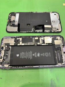 【座間店】　iPhone11　バッテリー交換　(平塚市からご来店)