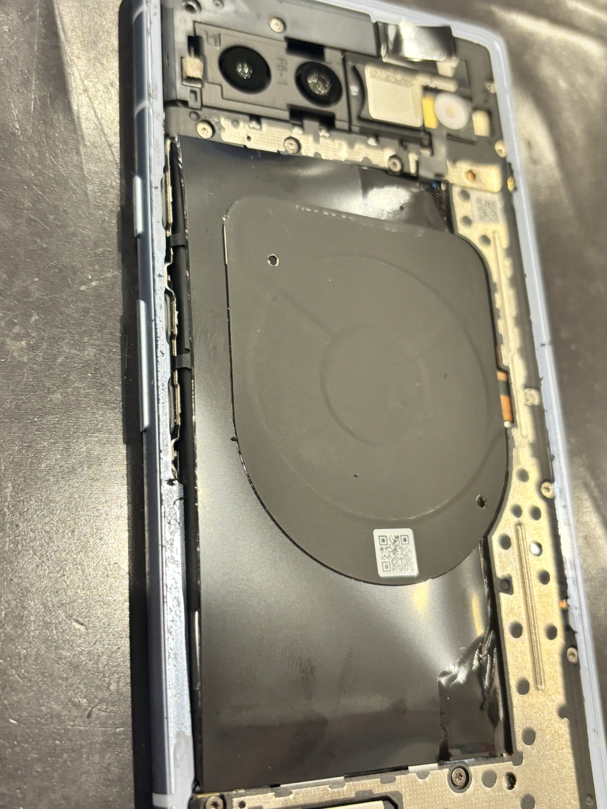 【座間店】Googlepixel7a バッテリー交換 (茅ヶ崎市からご来店)