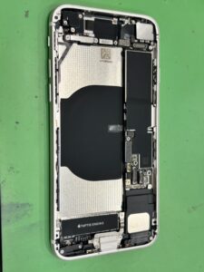 【座間店】iPhoneSE3　バッテリー交換　(座間市からご来店)